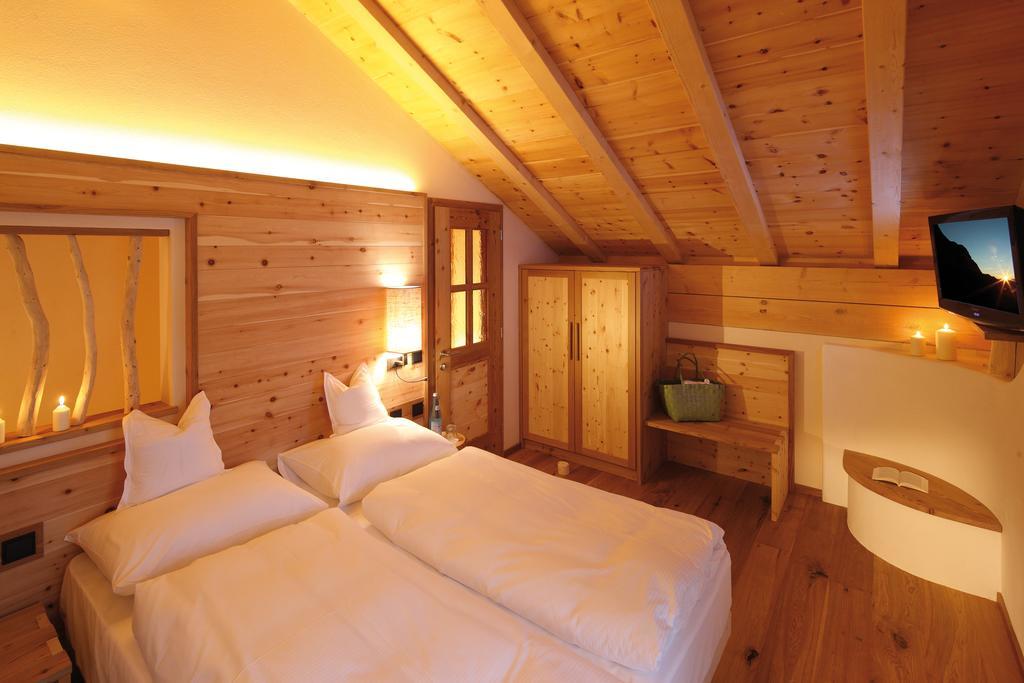 Dolomites Living Hotel Tirler Alpe Di Siusi Phòng bức ảnh