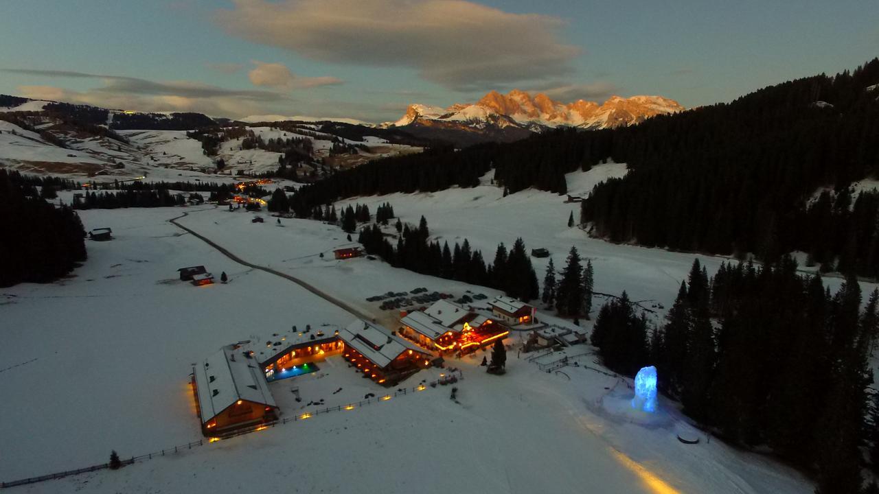 Dolomites Living Hotel Tirler Alpe Di Siusi Ngoại thất bức ảnh